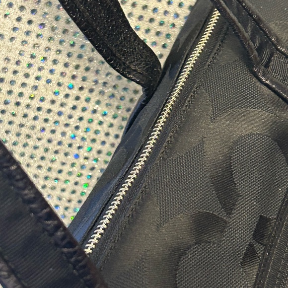 Coach Poppy Black w/Rhinestone Bag Charm 16 x 12 x 4 - Picture 9 of 17